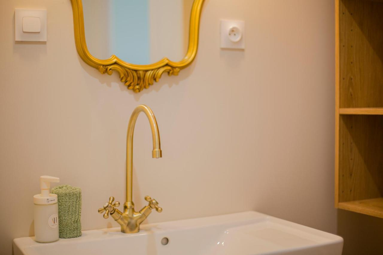 Ideal Pro & Couple - 2 Logements Theme Boho Chic Rdc & Dandy 1Er Etage - Quartier Calme - Jardin - Wifi Hd - Smart Tv - Parking Gratuit - Proche Centre & Transports - Ask Home Валенсиен Екстериор снимка