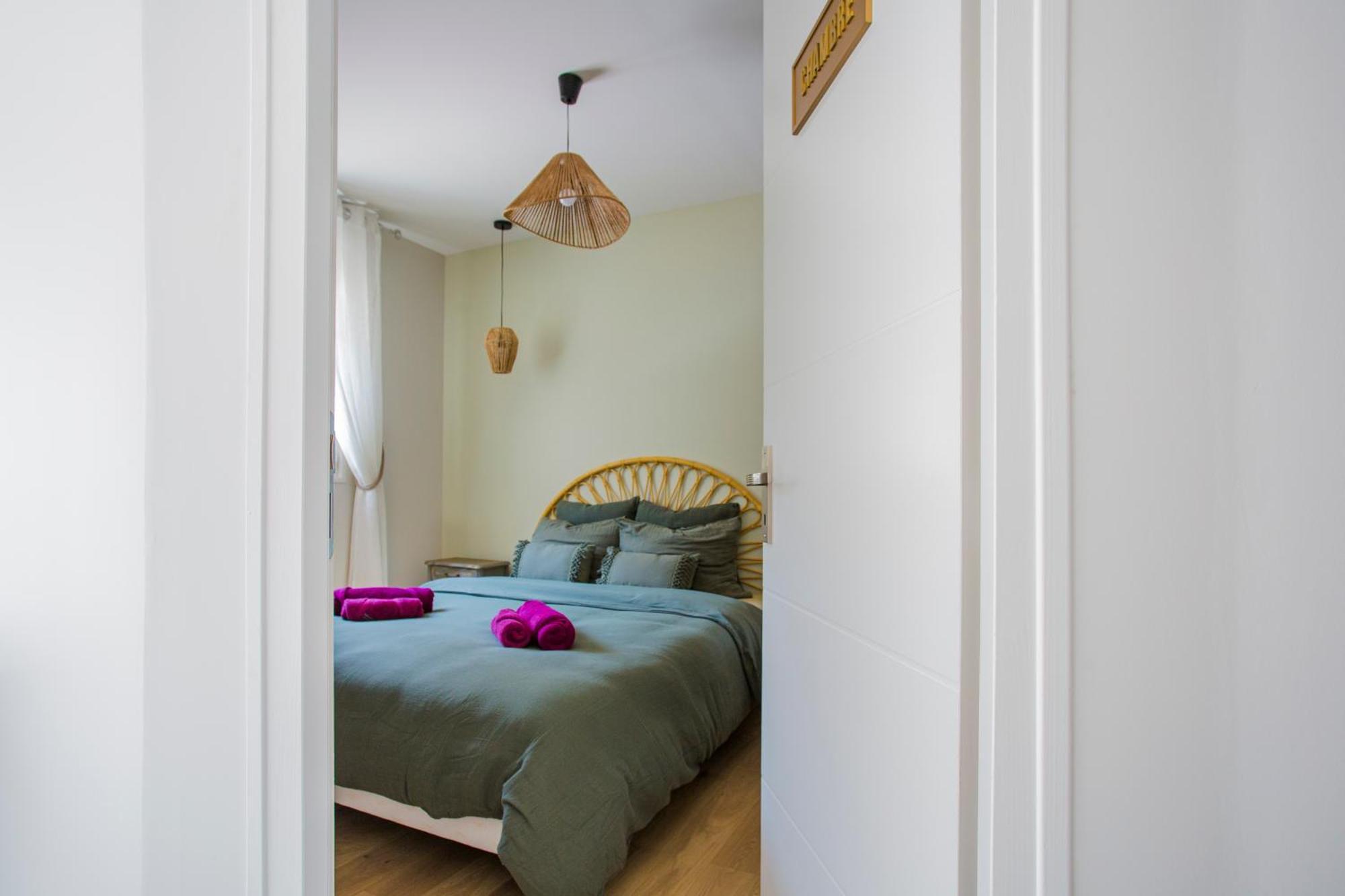 Ideal Pro & Couple - 2 Logements Theme Boho Chic Rdc & Dandy 1Er Etage - Quartier Calme - Jardin - Wifi Hd - Smart Tv - Parking Gratuit - Proche Centre & Transports - Ask Home Валенсиен Екстериор снимка